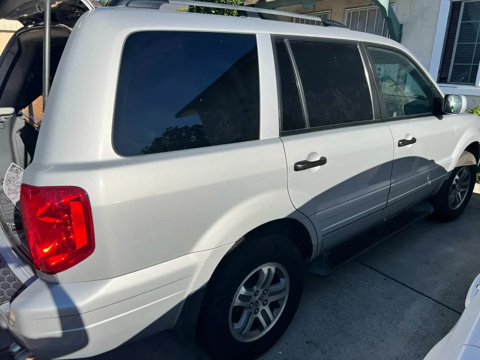 2004 Honda Pilot 1st Gen - Image 3 of 8