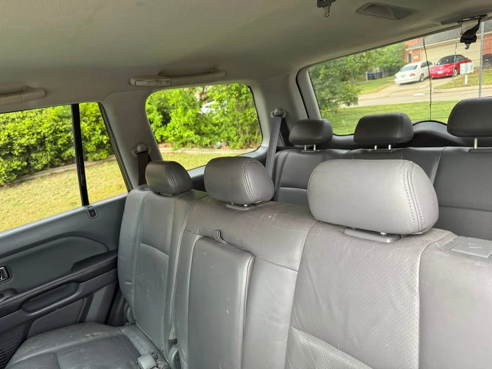 2004 Honda Pilot 1st Gen - Image 10 of 13