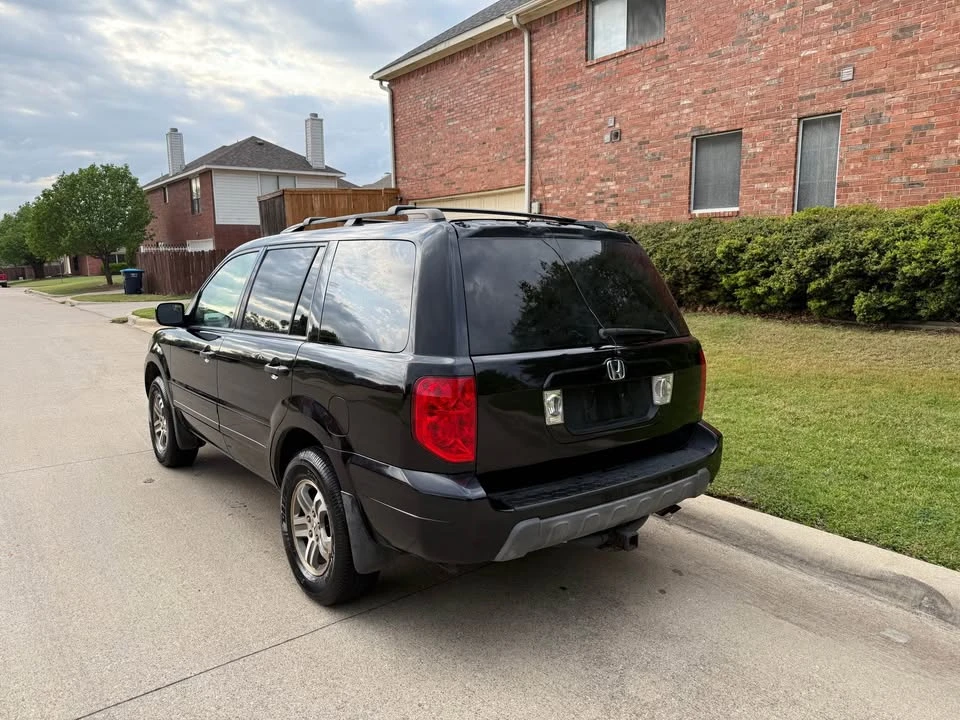 2004 Honda Pilot 1st Gen - Image 3 of 13