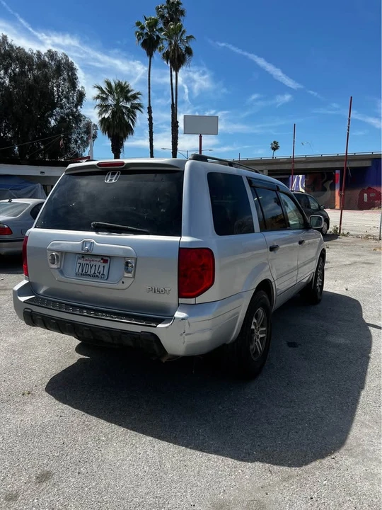 2004 Honda Pilot 1st Gen - Image 4 of 11