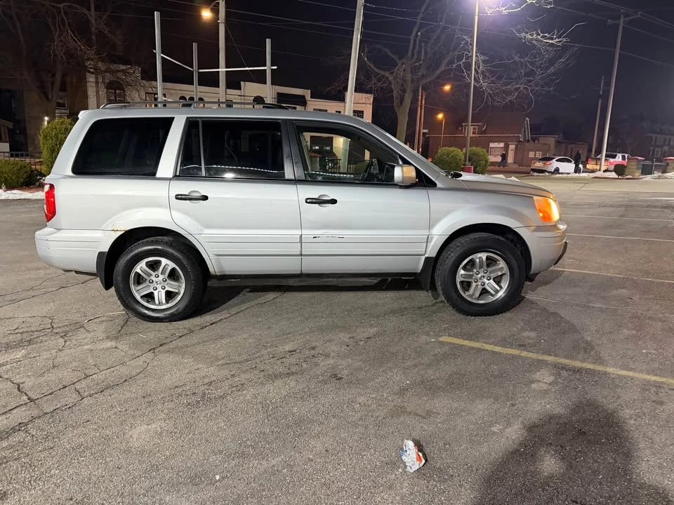 2004 Honda Pilot 1st Gen - Image 3 of 9