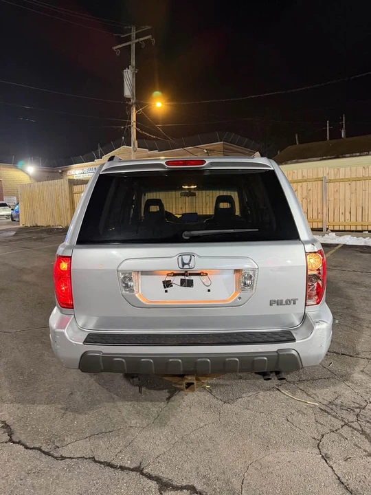 2004 Honda Pilot 1st Gen - Image 4 of 9