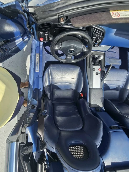 2004 Honda AP2 S2000 - Image 6 of 10