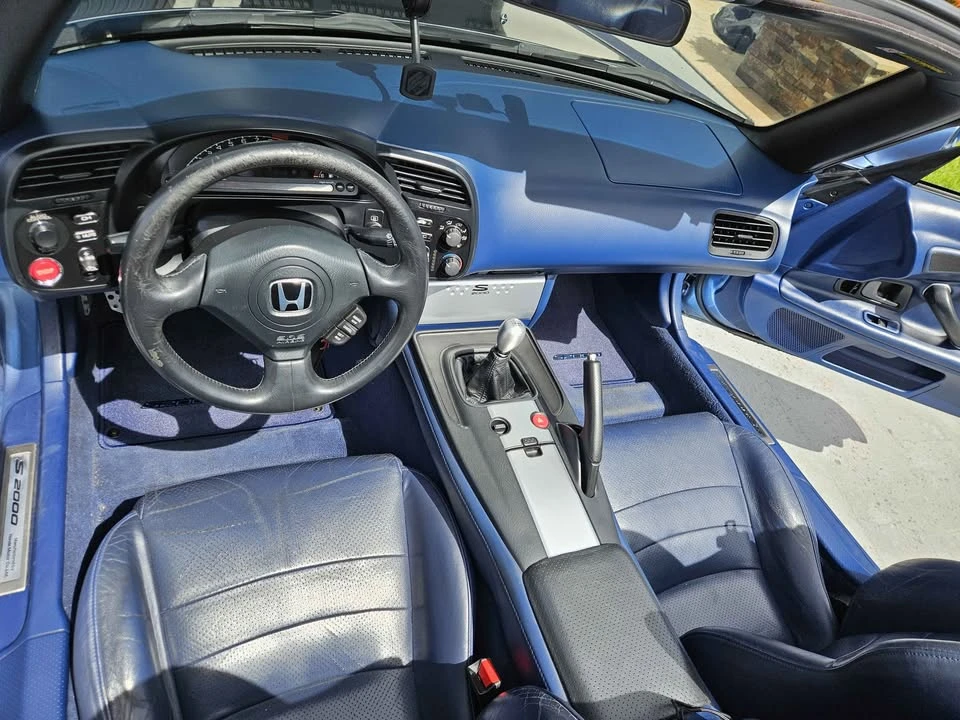 2004 Honda AP2 S2000 - Image 8 of 10