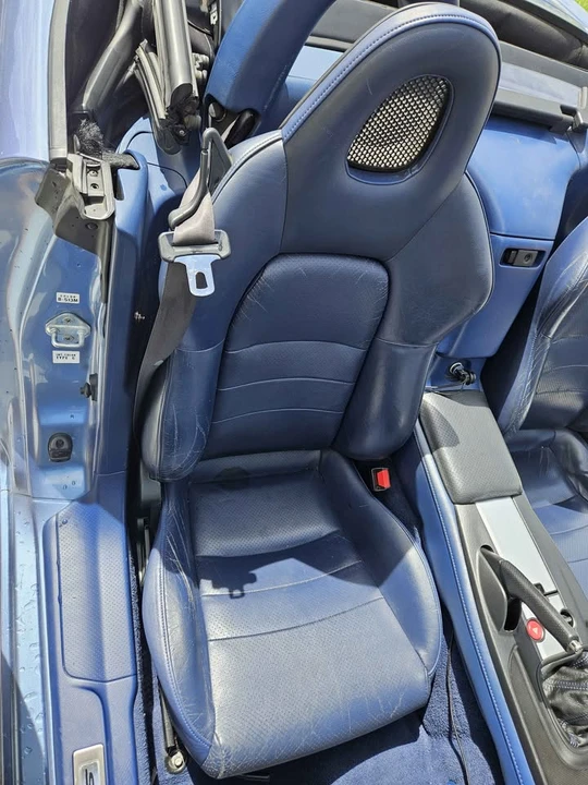 2004 Honda AP2 S2000 - Image 7 of 10