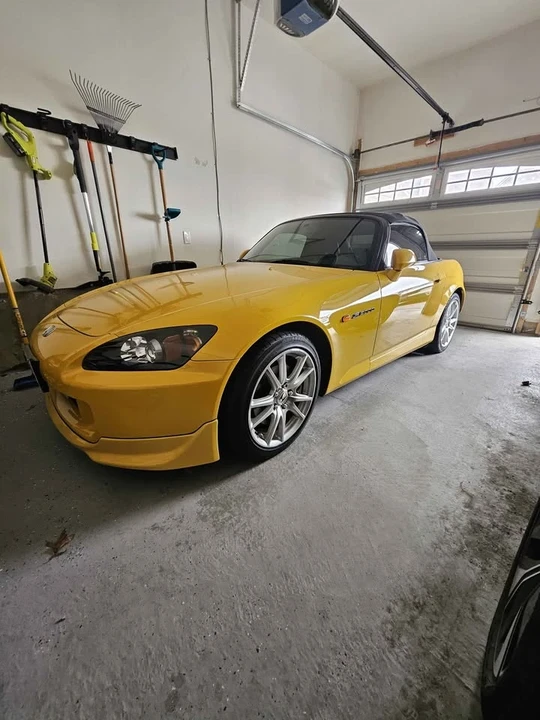 2004 Honda AP2 S2000 - Image 4 of 5