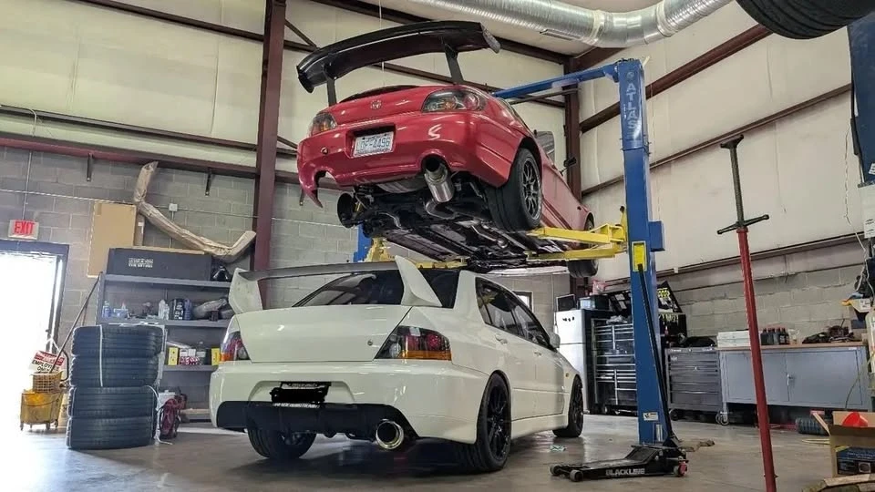 2004 Honda AP2 S2000 - Image 18 of 19