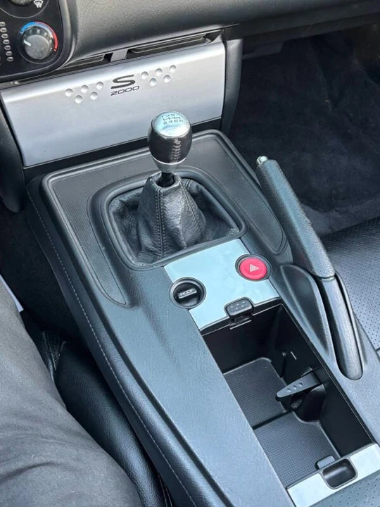 2004 Honda AP2 S2000 - Image 12 of 19