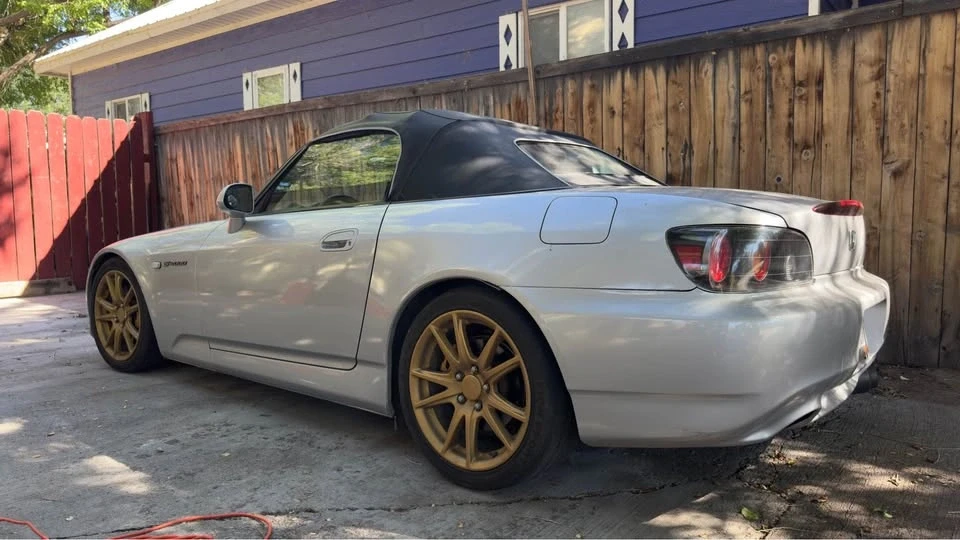 2004 Honda AP2 S2000 - Image 4 of 10