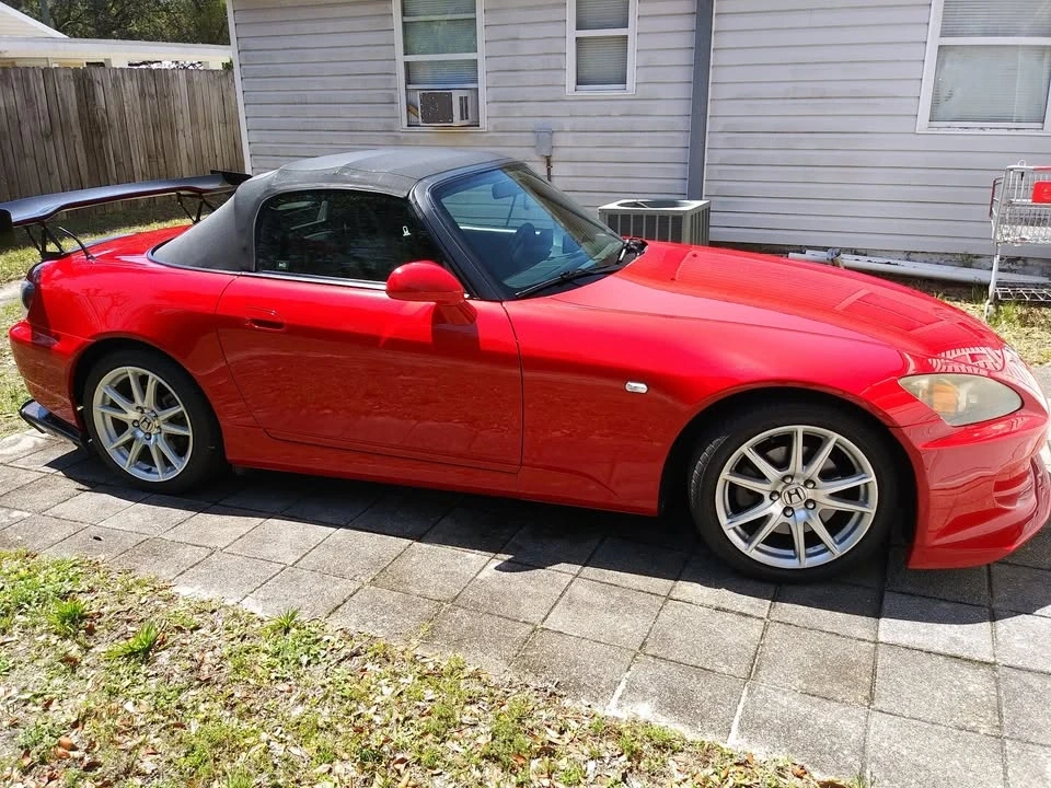 2004 Honda AP2 S2000 - Image 2 of 8
