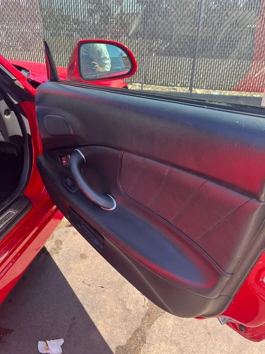 2004 Honda AP2 S2000 - Image 8 of 13