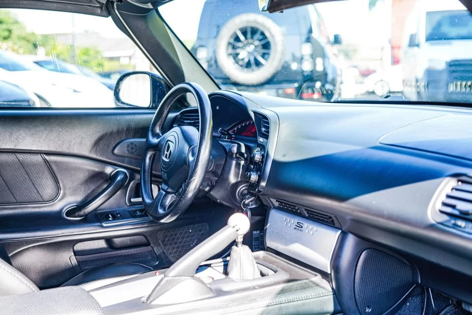 2004 Honda AP2 S2000 - Image 14 of 16