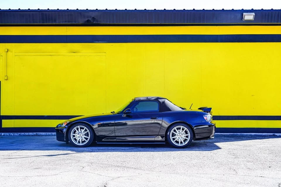 2004 Honda AP2 S2000 - Image 2 of 16