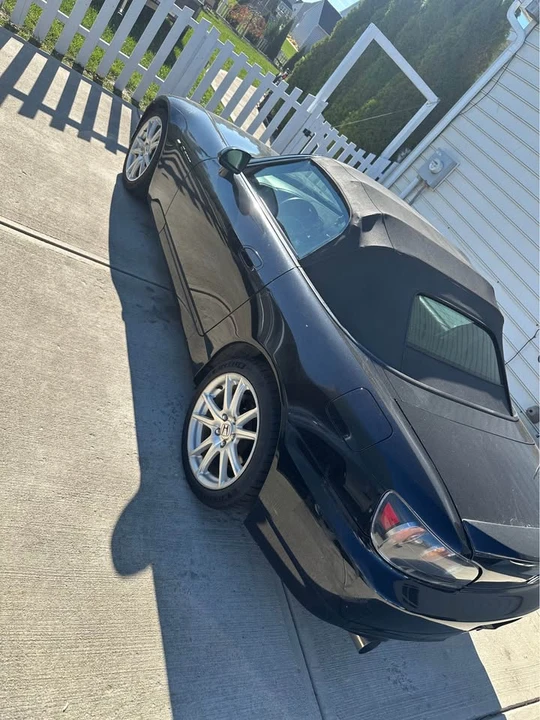 2004 Honda AP2 S2000 - Image 5 of 10
