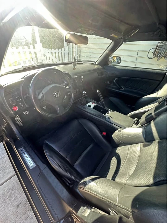2004 Honda AP2 S2000 - Image 8 of 10