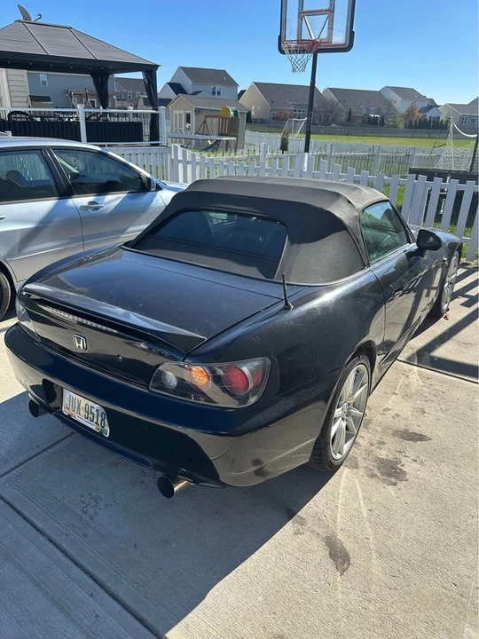 2004 Honda AP2 S2000 - Image 4 of 10