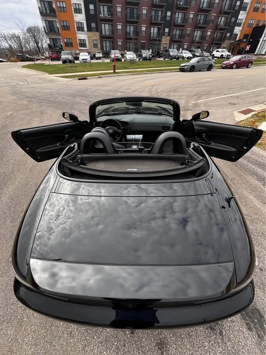 2004 Honda AP2 S2000 - Image 7 of 16