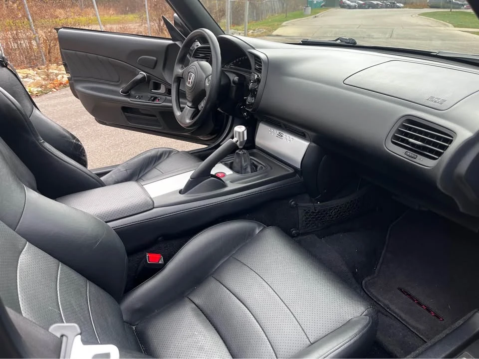 2004 Honda AP2 S2000 - Image 11 of 16