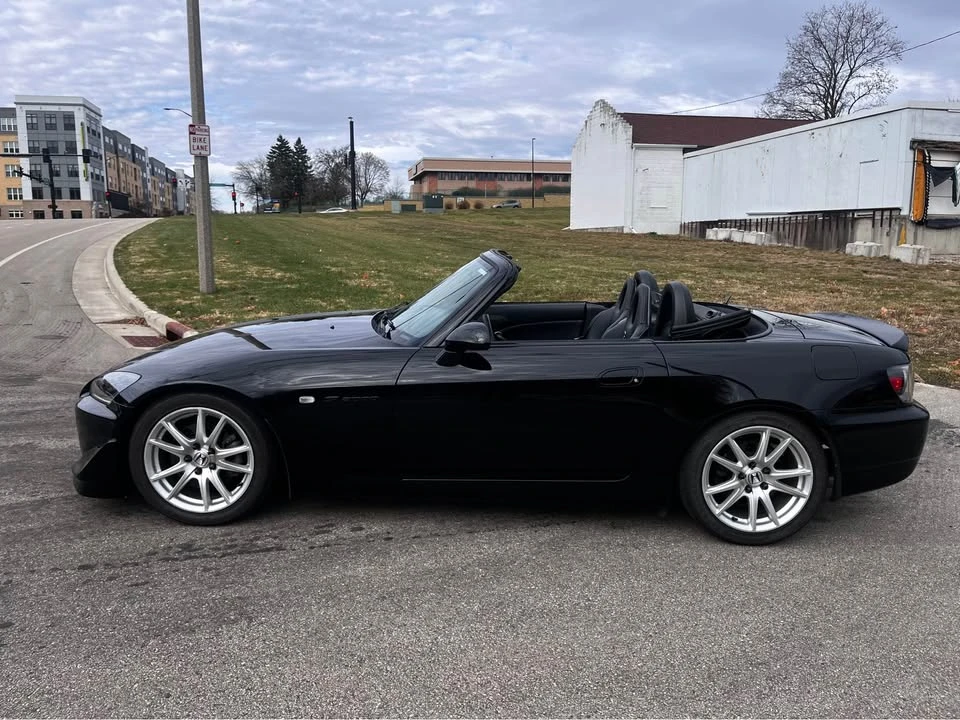 2004 Honda AP2 S2000 - Image 9 of 16