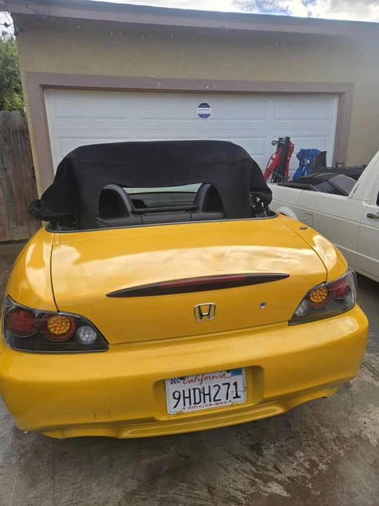 2004 Honda AP2 S2000 - Image 8 of 9