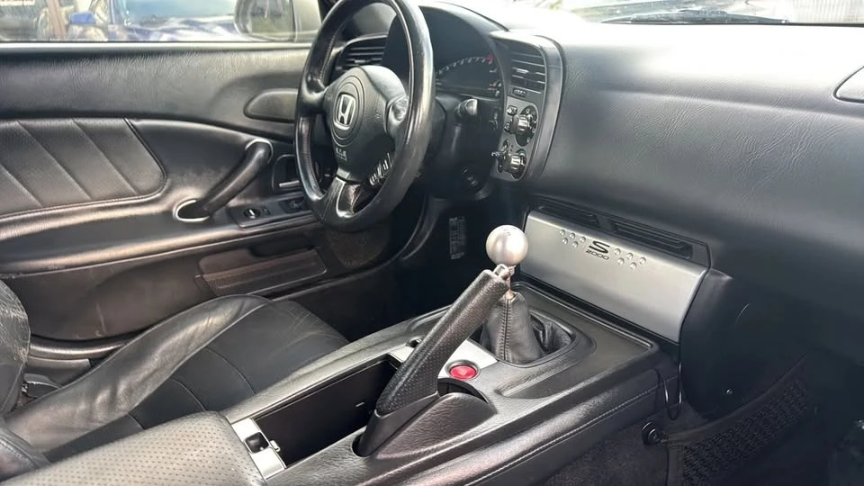 2004 Honda AP2 S2000 - Image 11 of 20