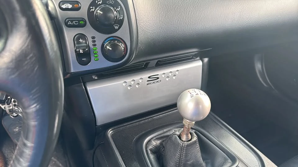 2004 Honda AP2 S2000 - Image 17 of 20