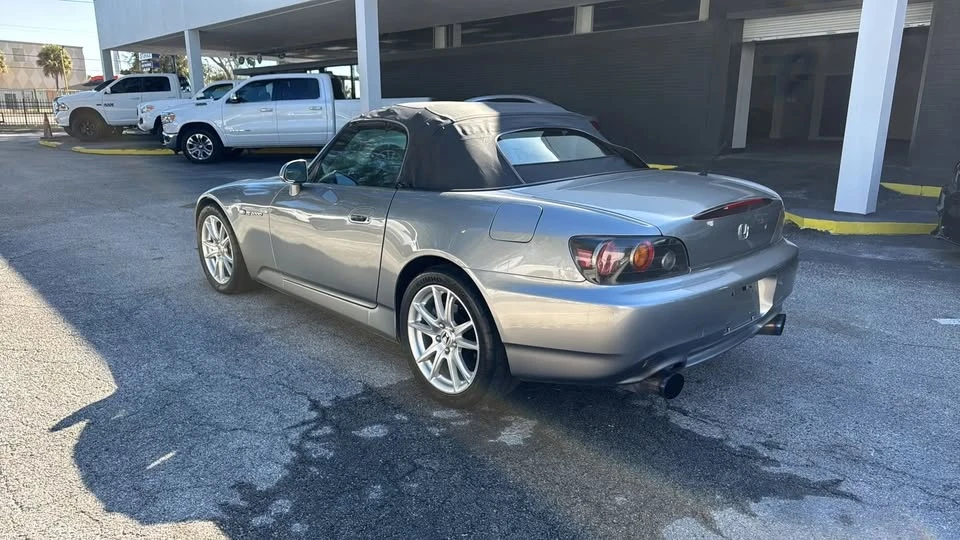 2004 Honda AP2 S2000 - Image 5 of 18