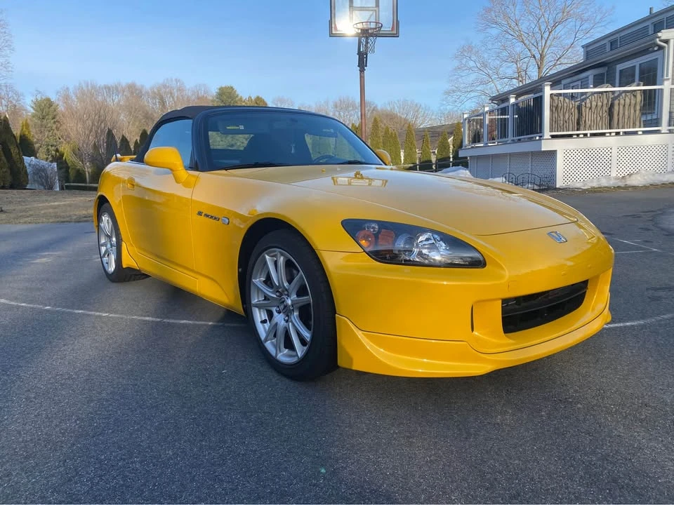 2004 Honda AP2 S2000 - Image 2 of 10