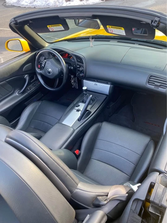 2004 Honda AP2 S2000 - Image 8 of 10