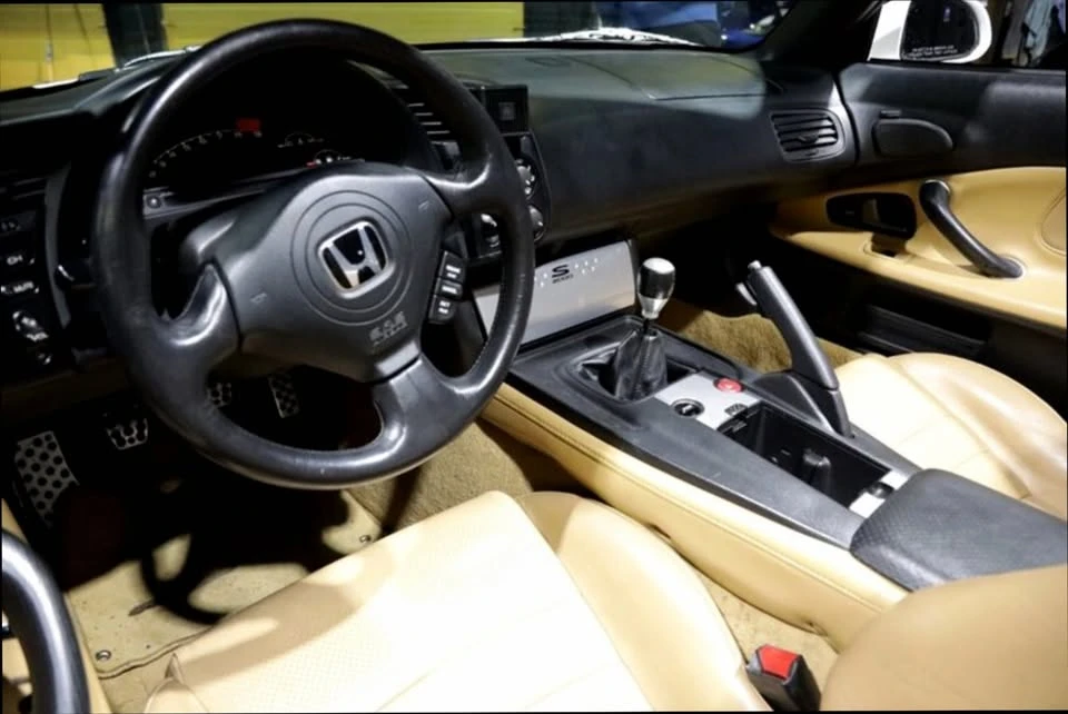 2004 Honda AP2 S2000 - Image 6 of 9