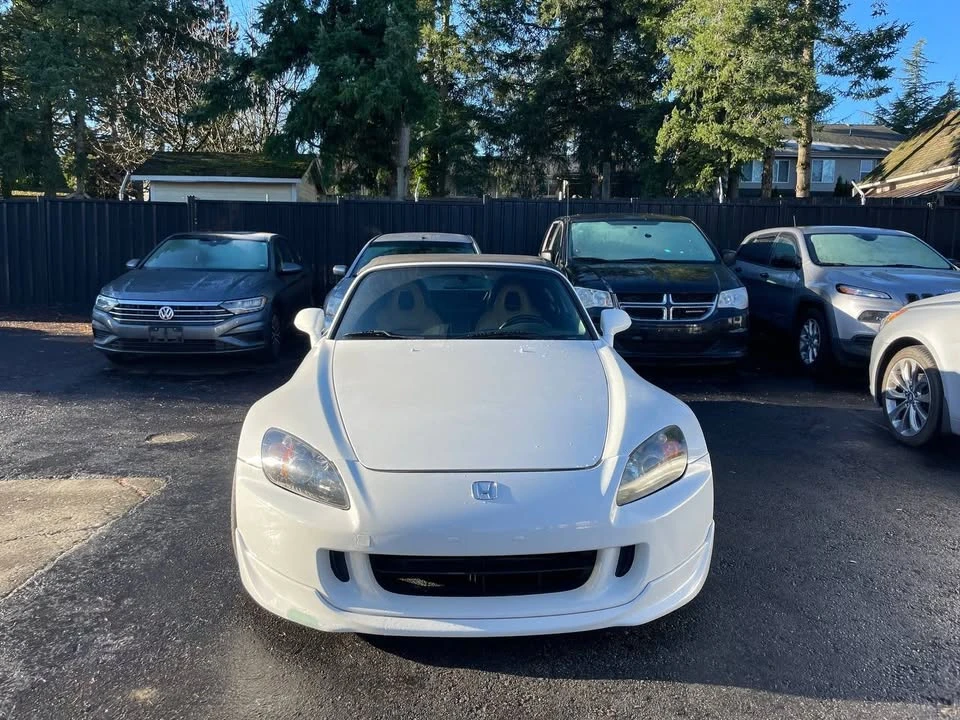 2004 Honda AP2 S2000 - Image 2 of 9