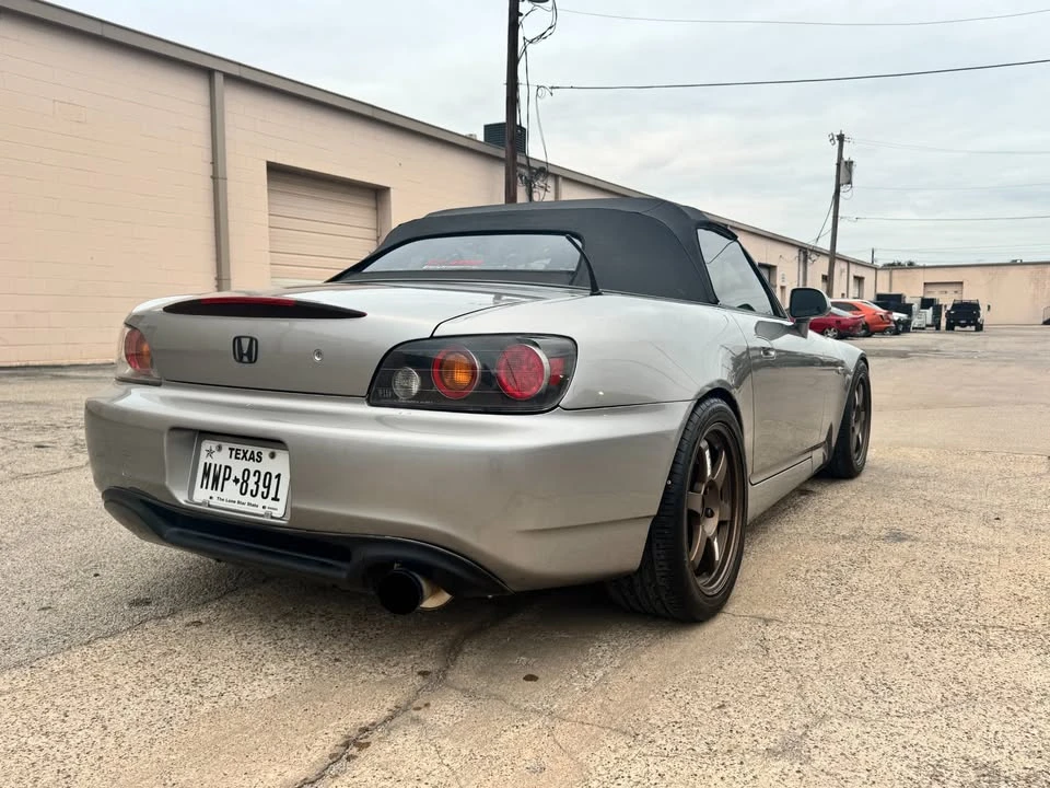 2004 Honda AP2 S2000 - Image 4 of 14