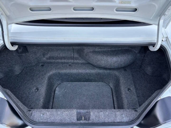 2004 Honda AP2 S2000 - Image 17 of 20