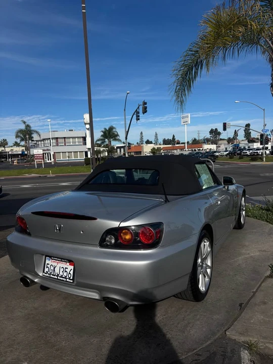 2004 Honda AP2 S2000 - Image 4 of 8