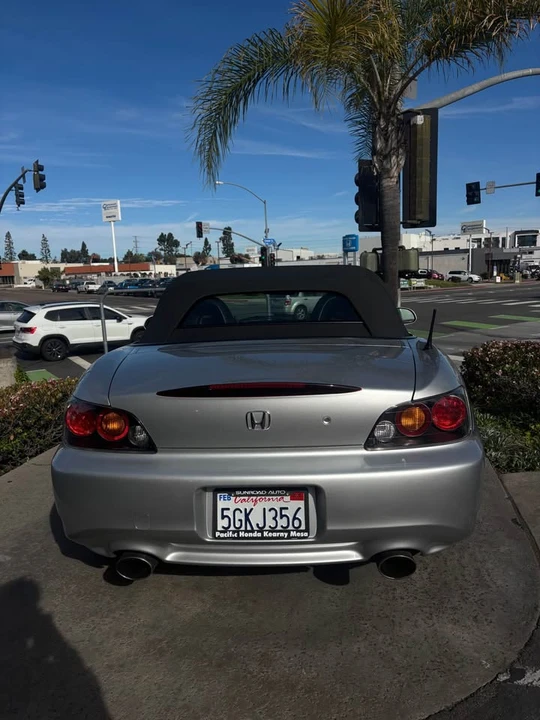 2004 Honda AP2 S2000 - Image 5 of 8
