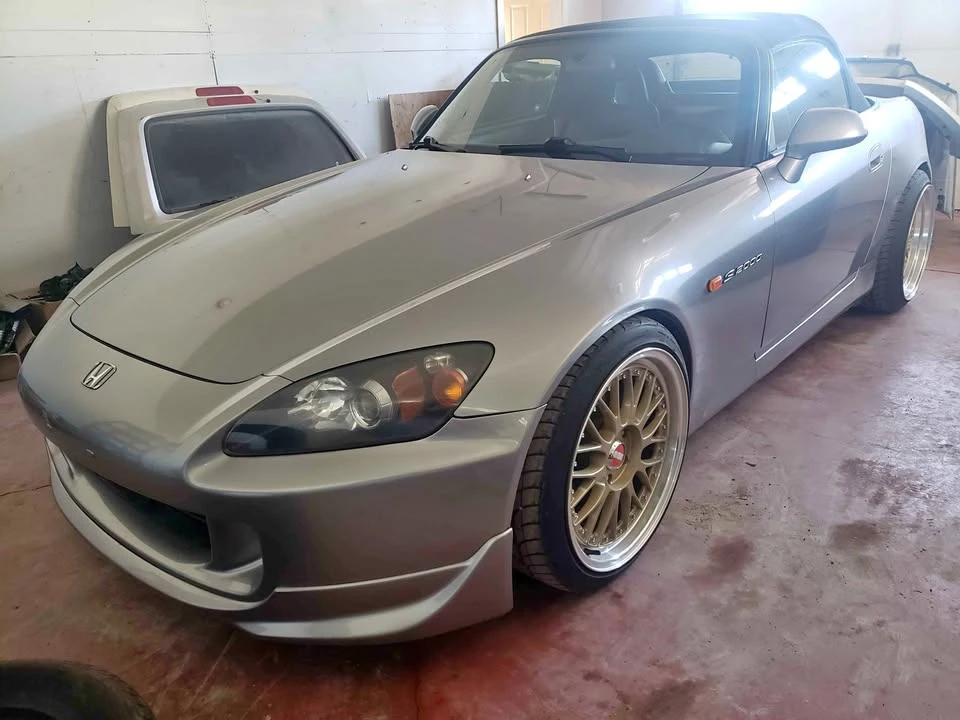 2004 Honda AP2 S2000 - Image 2 of 19