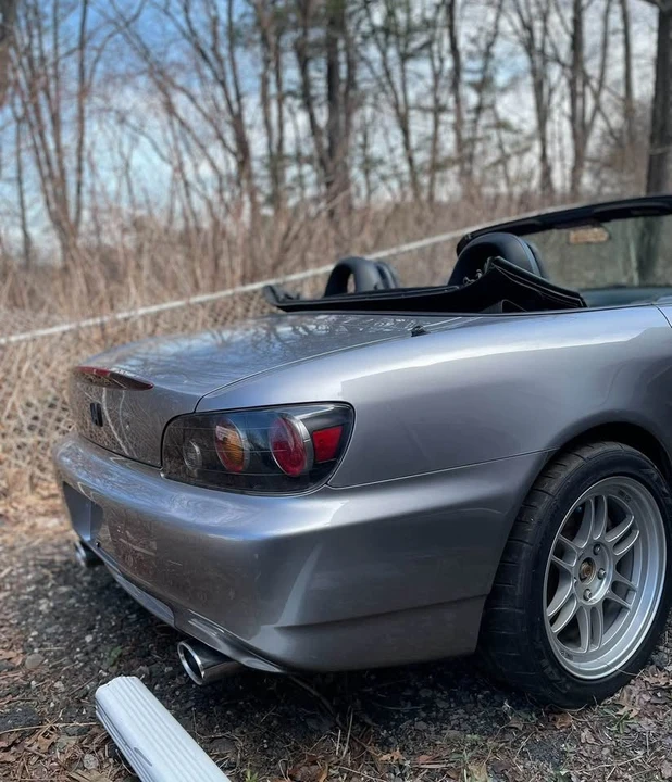 2004 Honda AP2 S2000 - Image 4 of 6