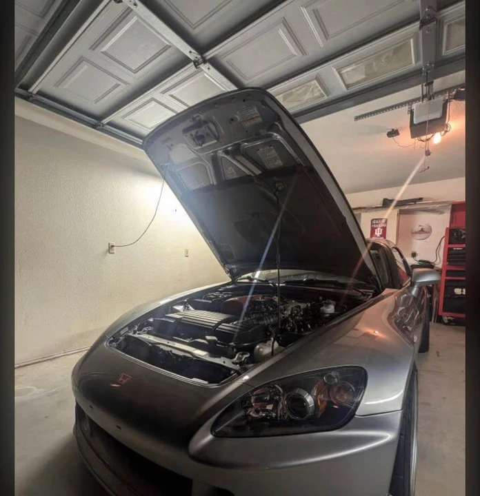 2004 Honda AP2 S2000 - Image 6 of 10