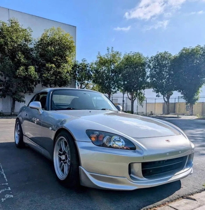 2004 Honda AP2 S2000 - Image 5 of 10