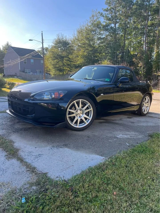 2004 Honda AP2 S2000 - Image 2 of 6