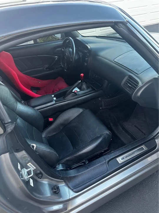 2004 Honda AP2 S2000 - Image 10 of 12