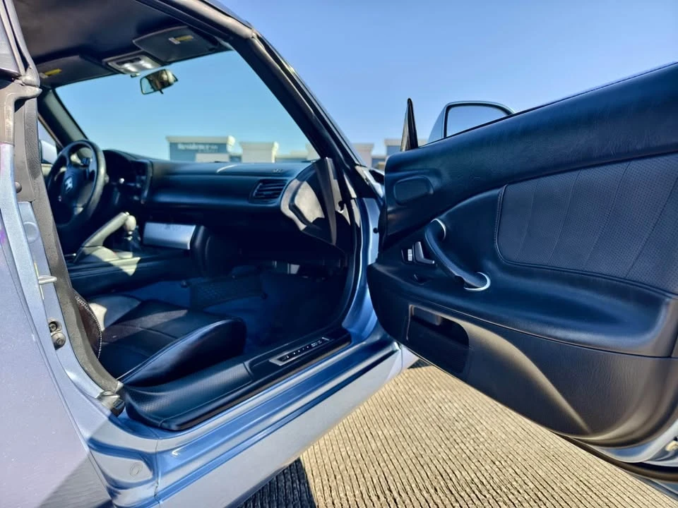 2004 Honda AP2 S2000 - Image 11 of 18