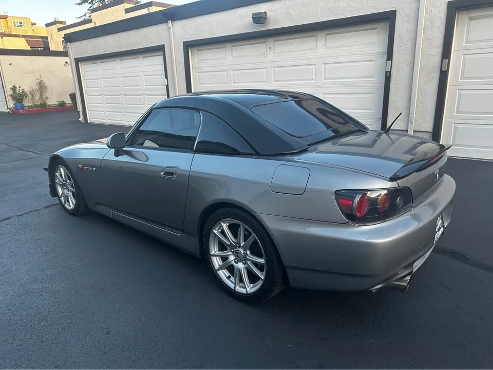 2004 Honda AP2 S2000 - Image 5 of 12