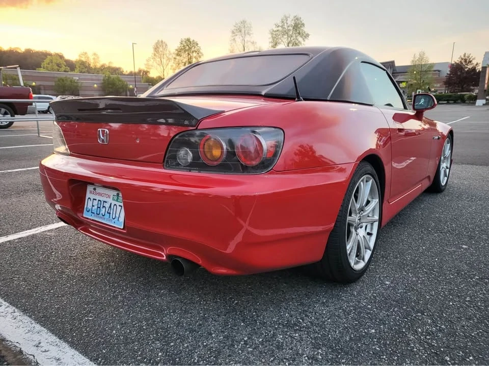 2004 Honda AP2 S2000 - Image 4 of 5