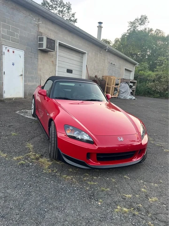 2004 Honda AP2 S2000 - Image 2 of 18