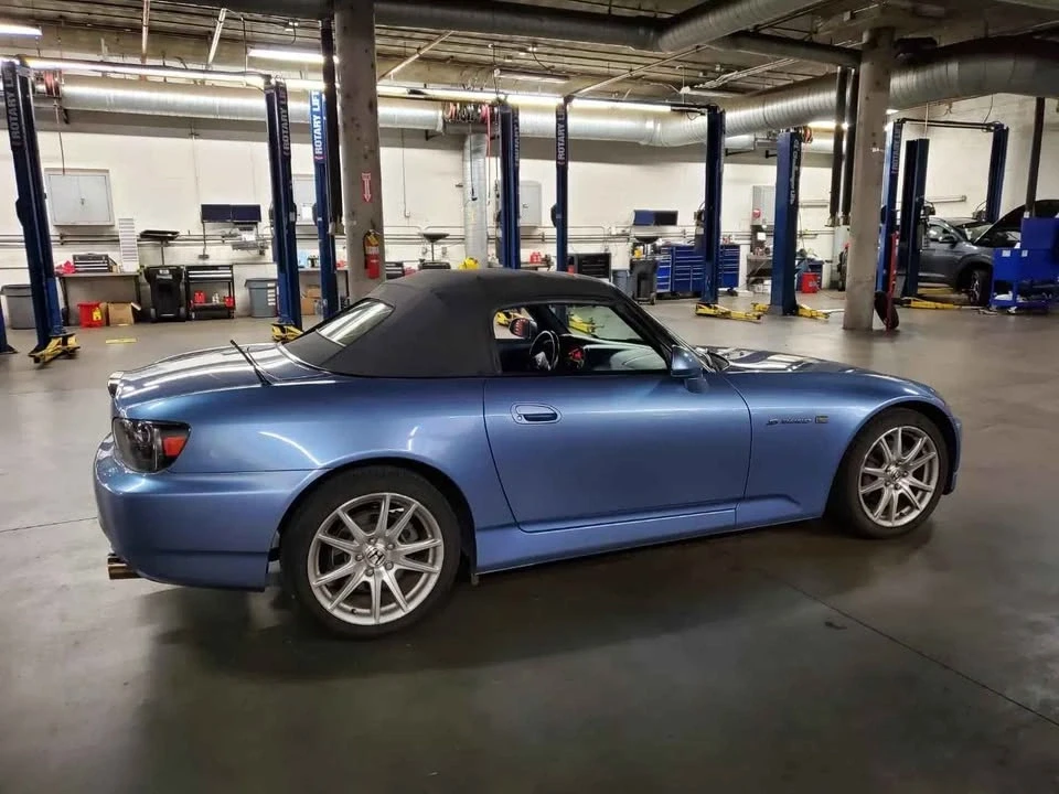 2004 Honda AP2 S2000 - Image 7 of 15