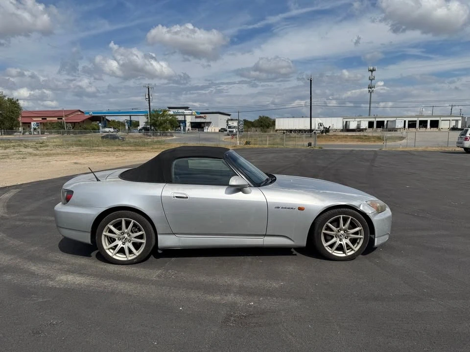 2004 Honda AP2 S2000 - Image 4 of 18