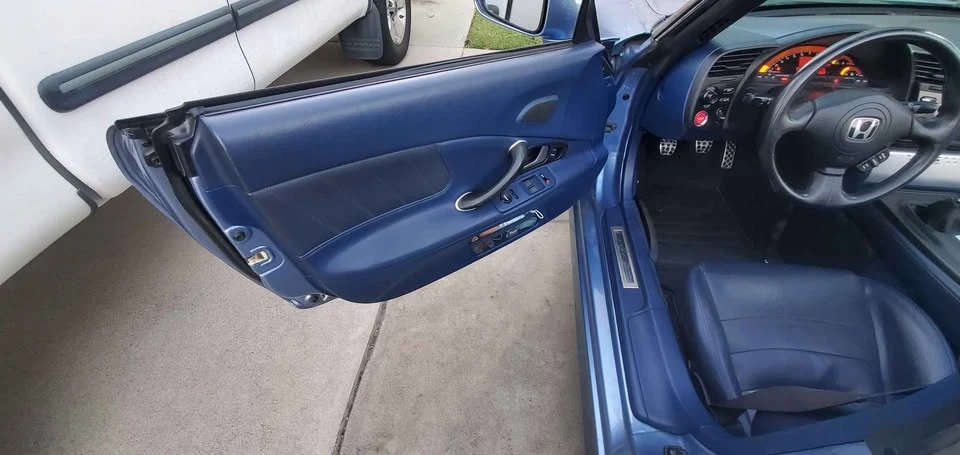 2004 Honda AP2 S2000 - Image 4 of 15