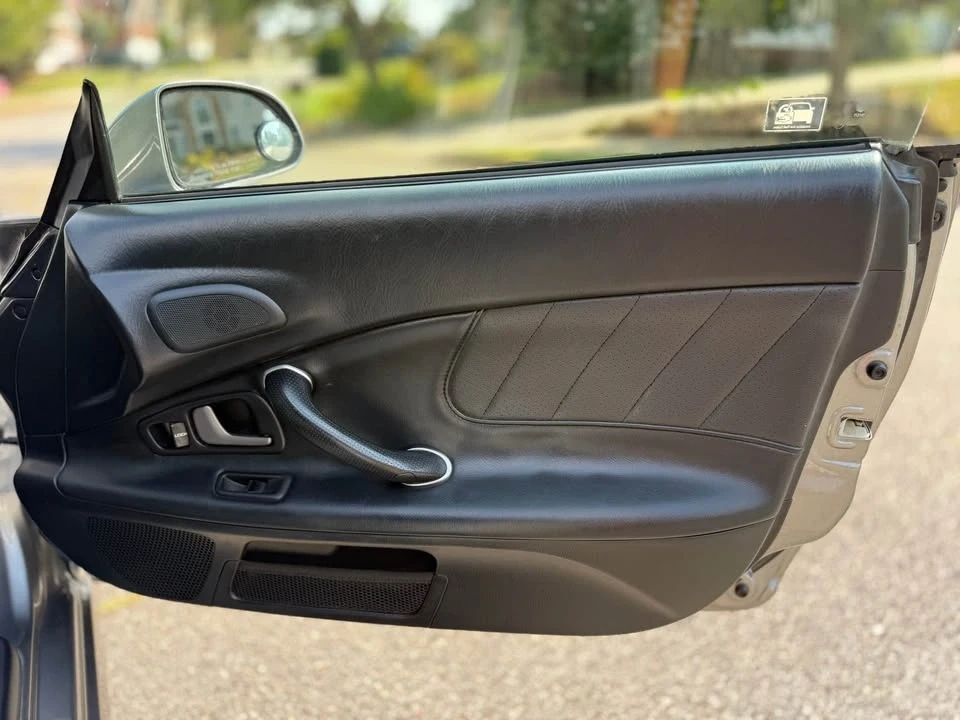 2004 Honda AP2 S2000 - Image 19 of 21