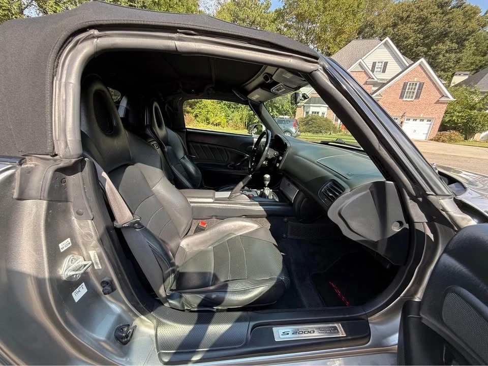 2004 Honda AP2 S2000 - Image 16 of 21